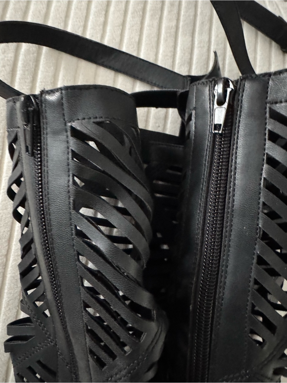 Black Laser-Cut Knee-High Gladiator Heels - Women's - Picture 5 of 11